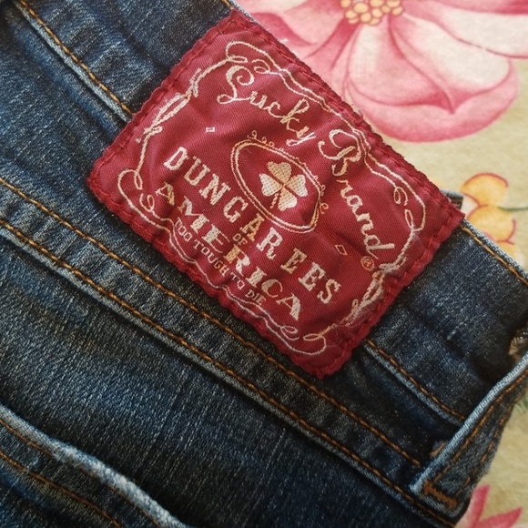 Lucky Midrise Flare Sz 8/29 VGUC - Picture 2 of 7